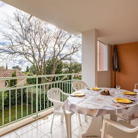 Apartment Les Calanques Du Parc-5 By Interhome